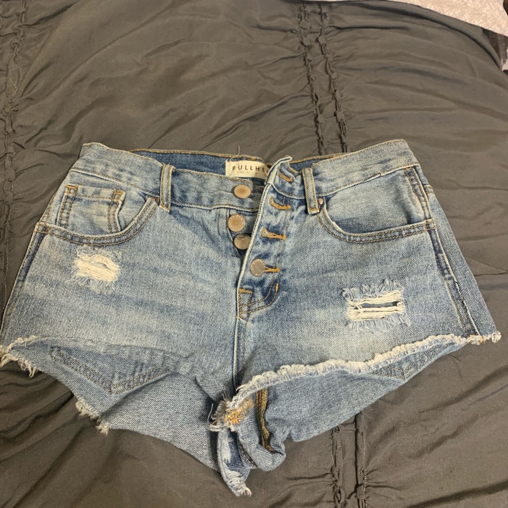 Bullhead high rise jean shorts